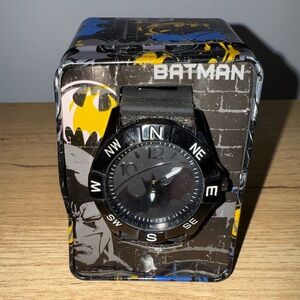 Accutime Men BAT9109 DC Comic Batman Black Dial Rubber Band Quartz Watch 8 1/4"‎